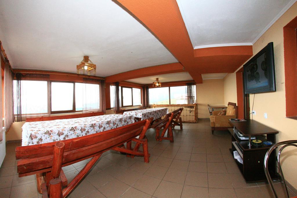 Piatra Rancii Hotel Ranca Exterior photo
